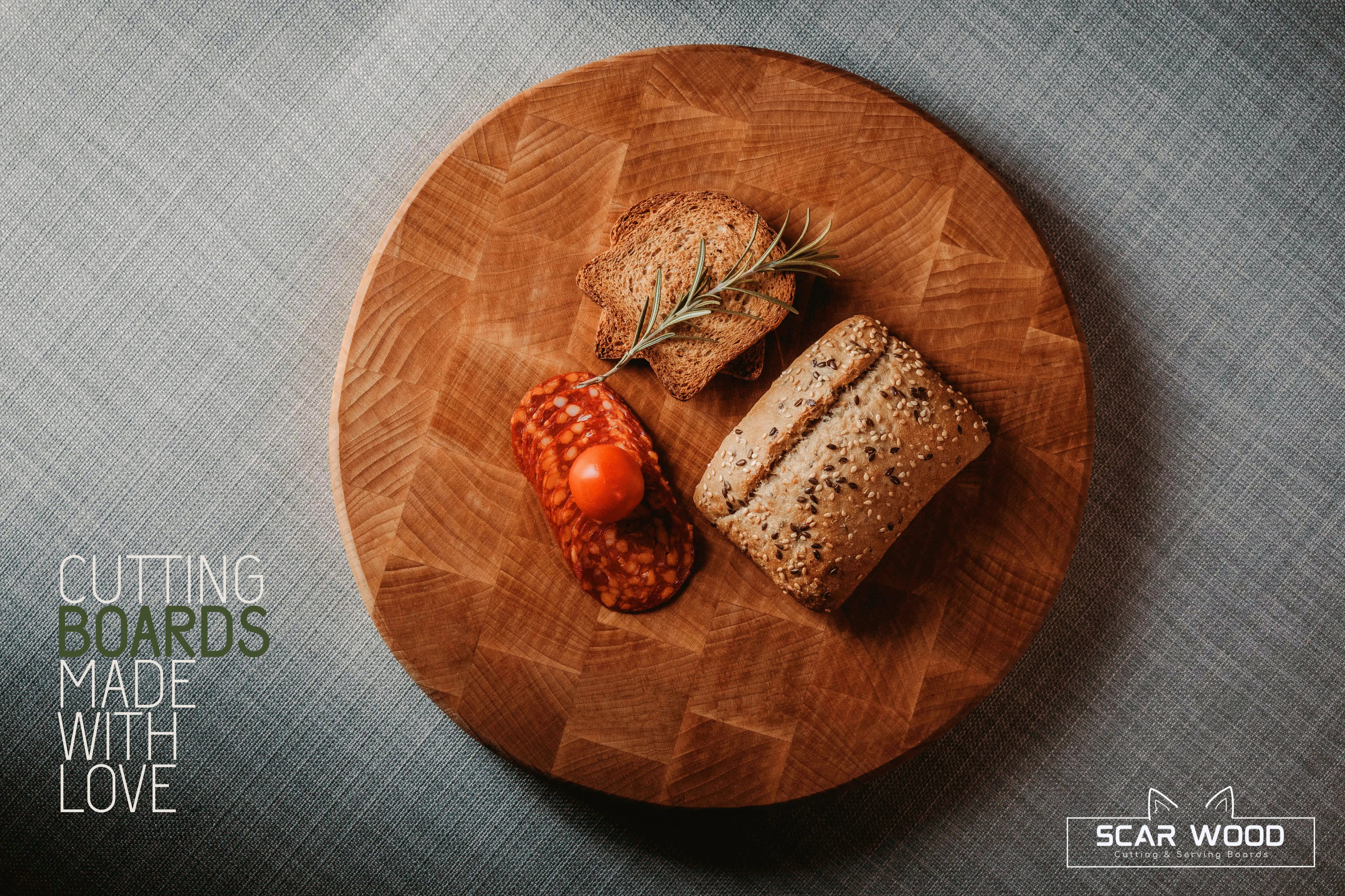 Medium (30cm) Round Beech Cutting Board