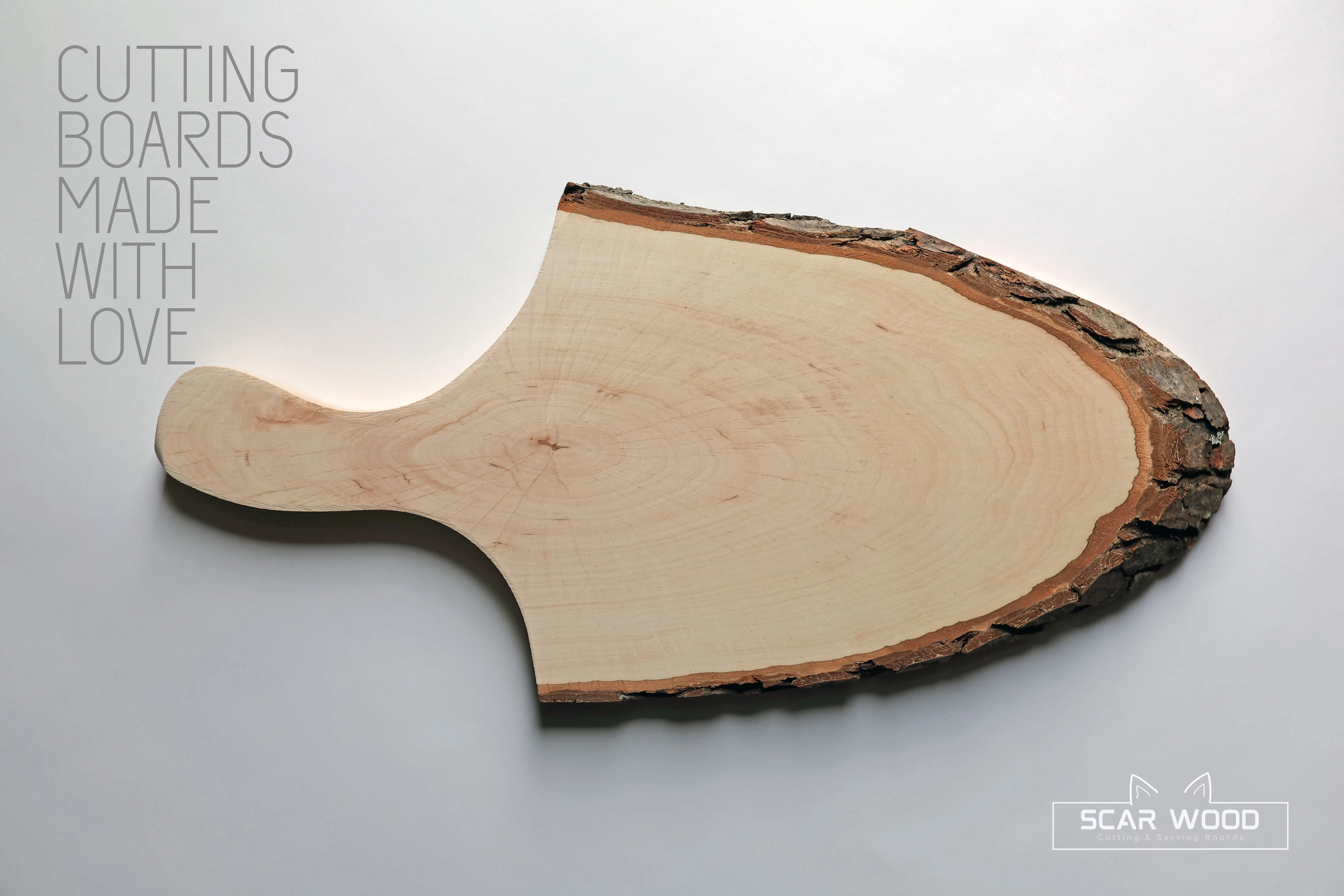 Medium (43–50cm) Oval Natur Alder Serving Board with Handle