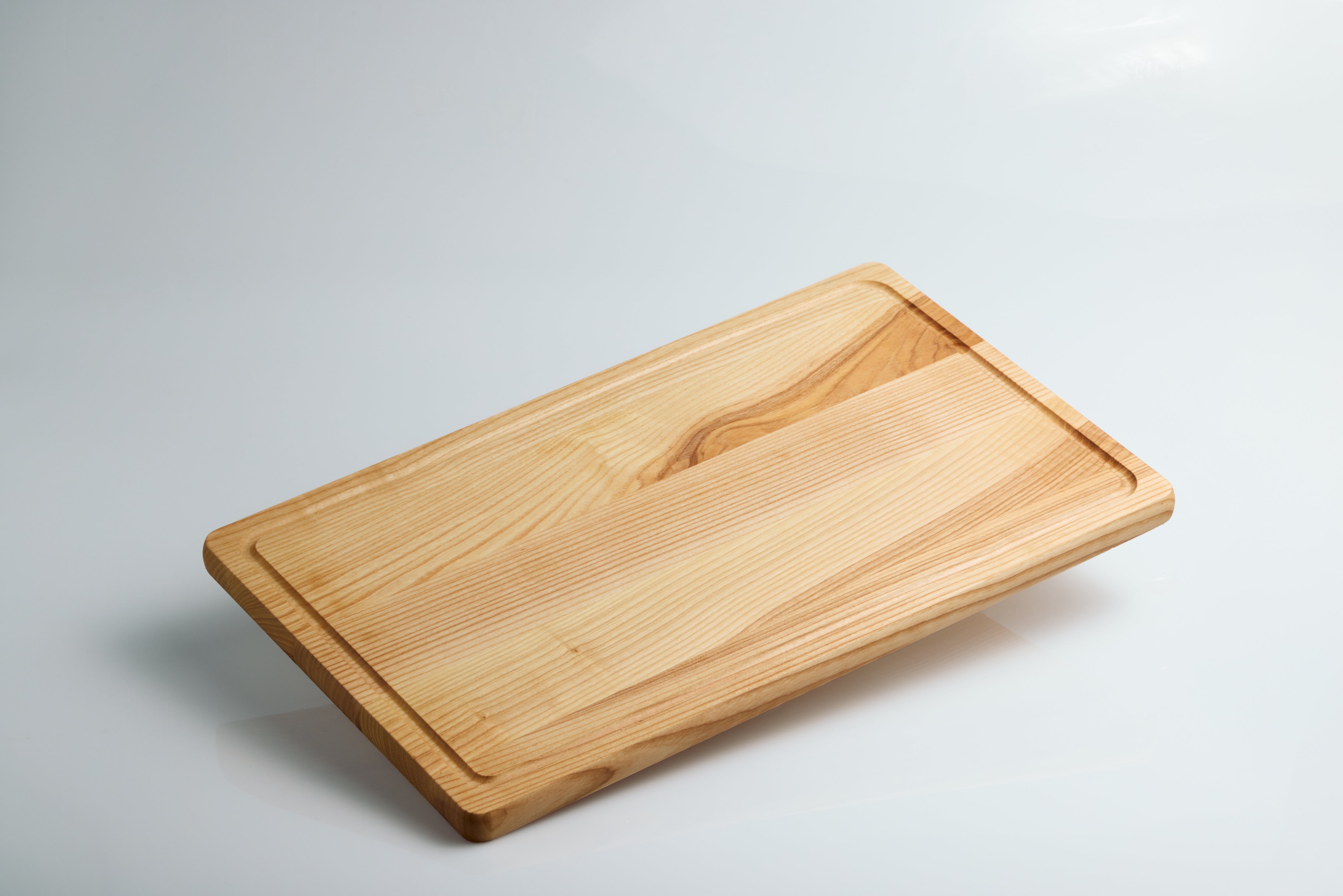 Cutting Board with Groove - FSC® Ash 50x30x2 cm