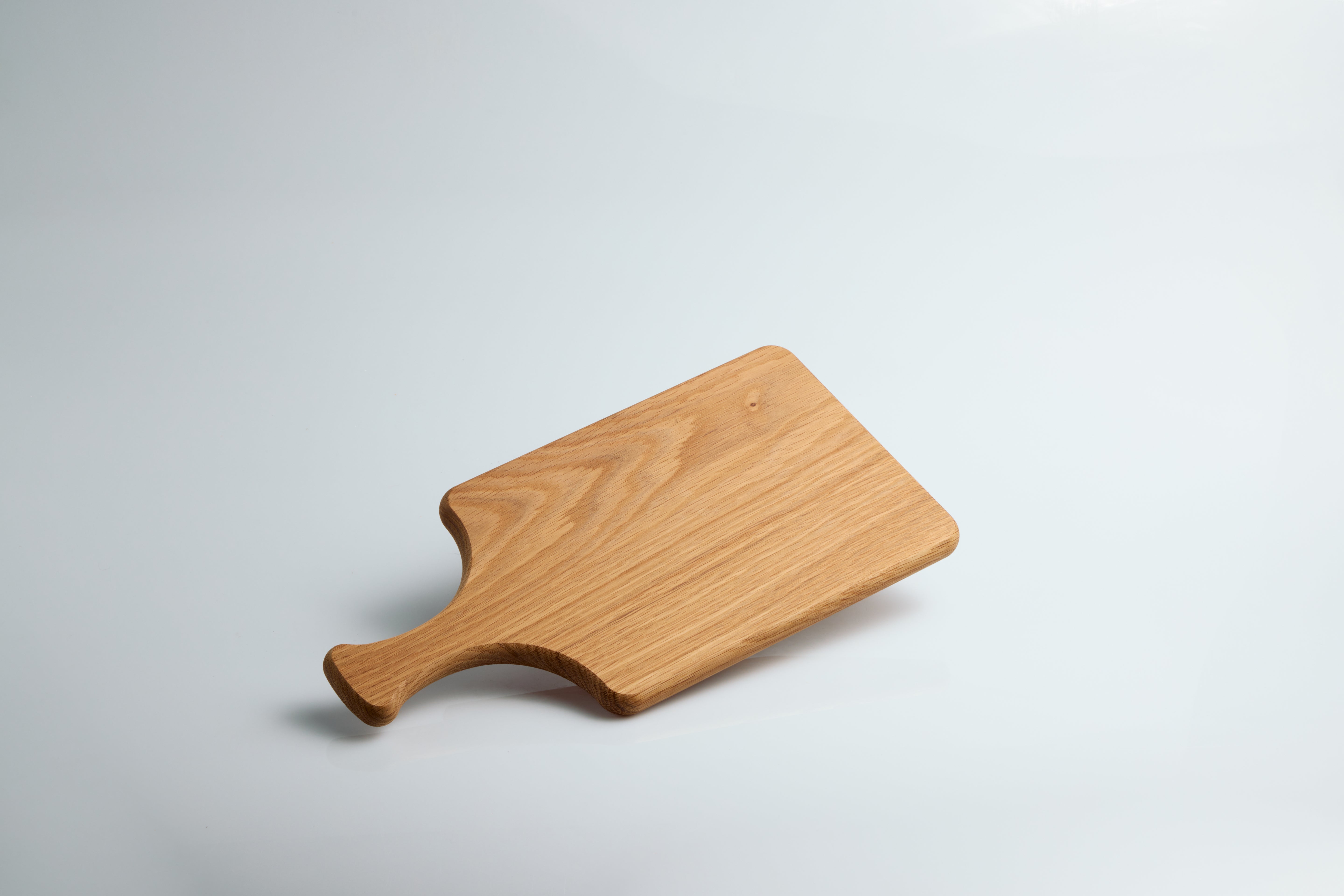 Cutting Board with Handle - FSC® Oak 37x18x1.5 cm