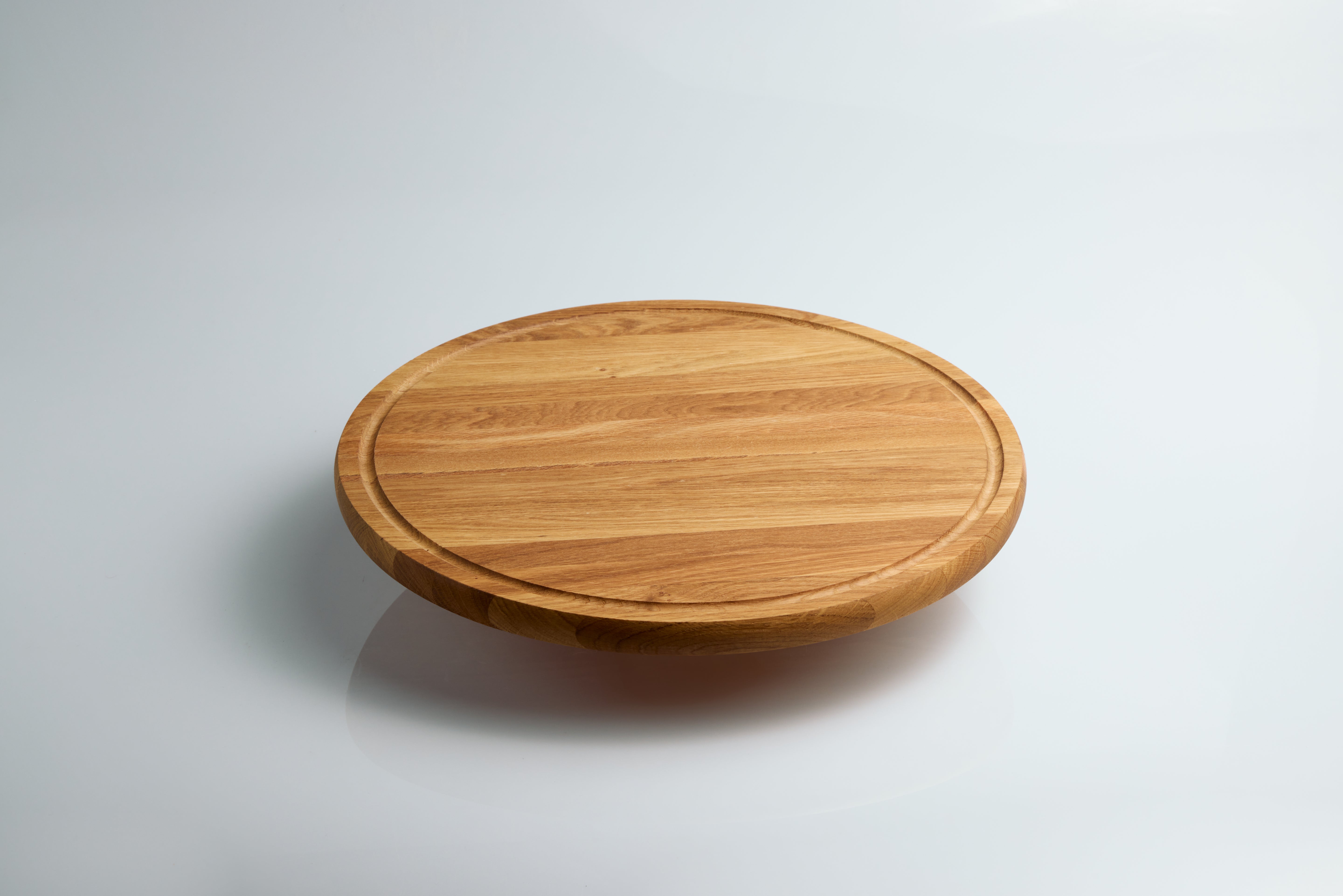 Round Serving Board with Groove - FSC® Oak 38cm